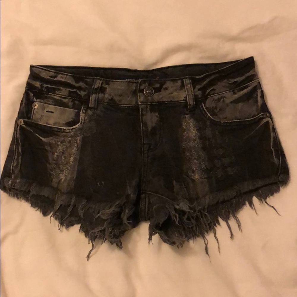 Black destroyed denim shorts